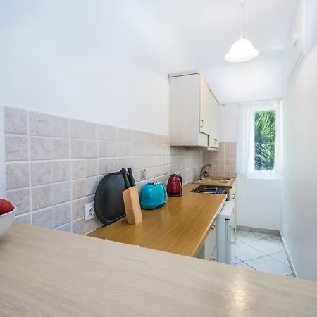 Apartment Irini And
