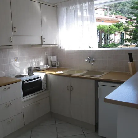 Apartment Irini And