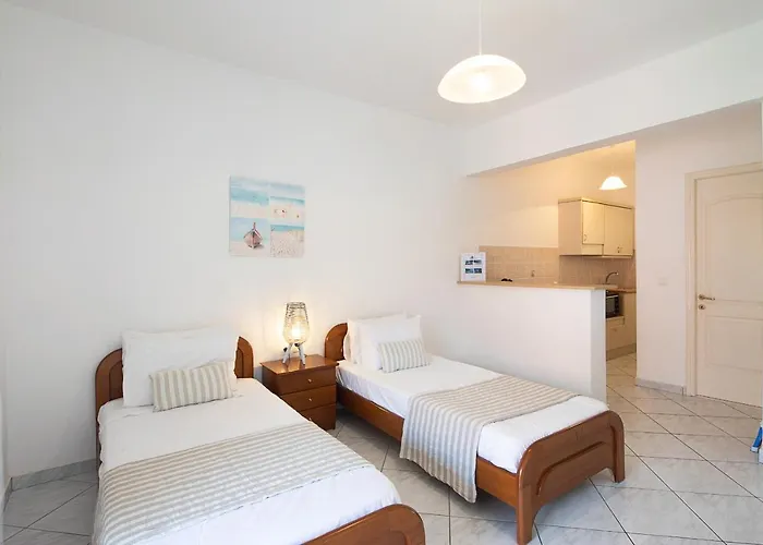 Irini And Apartament *