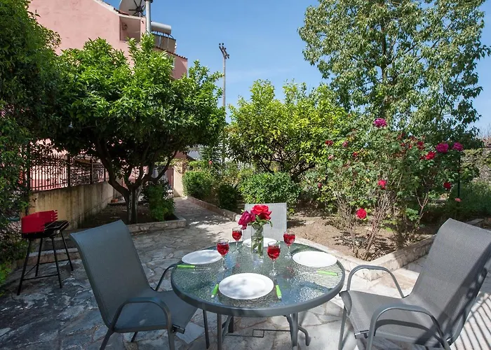 Irini And Apartament